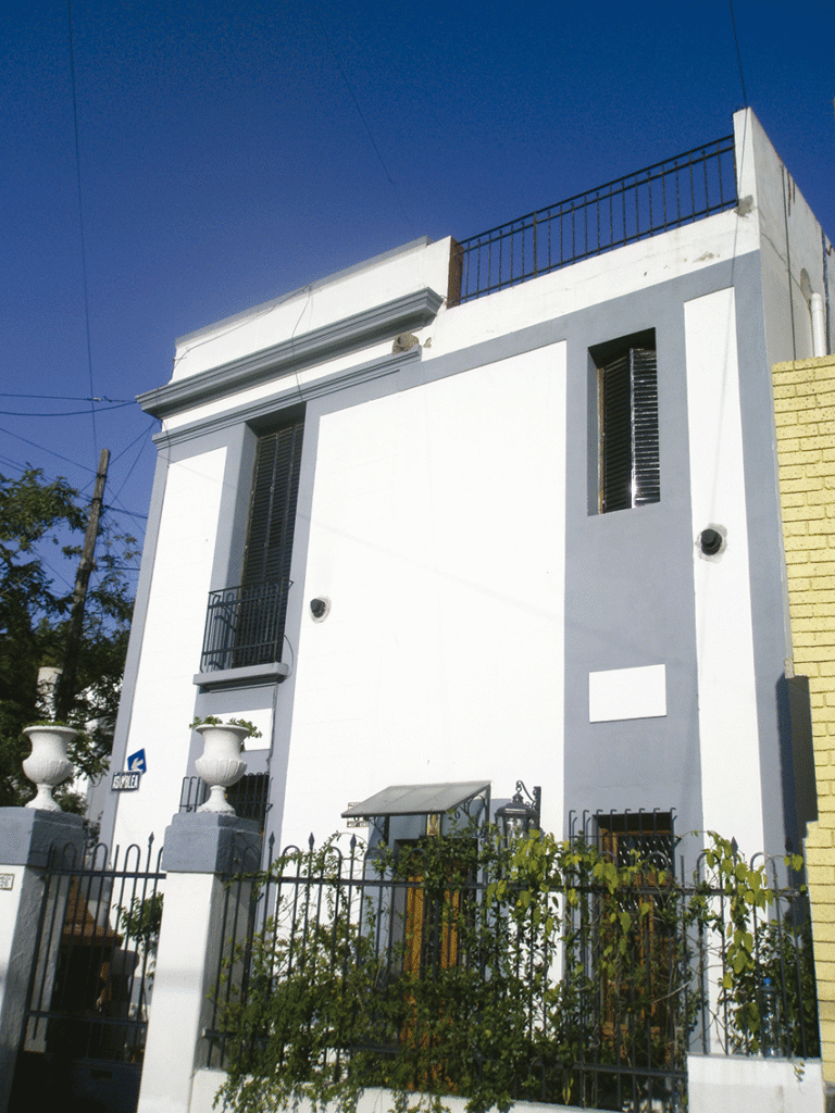 Casita Municipal Nro 1 del barrio de Flores
