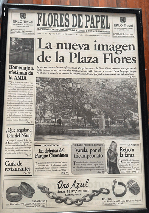 Flores de Papel cumple 27 años en el barrio: gratuito, independiente, y ya distribuyendo su edición número 324.