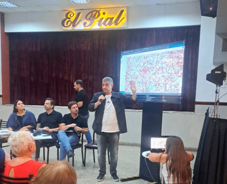 Jorge Macri en el barrio de Flores - Reunión de Vecinos en Enero 2026