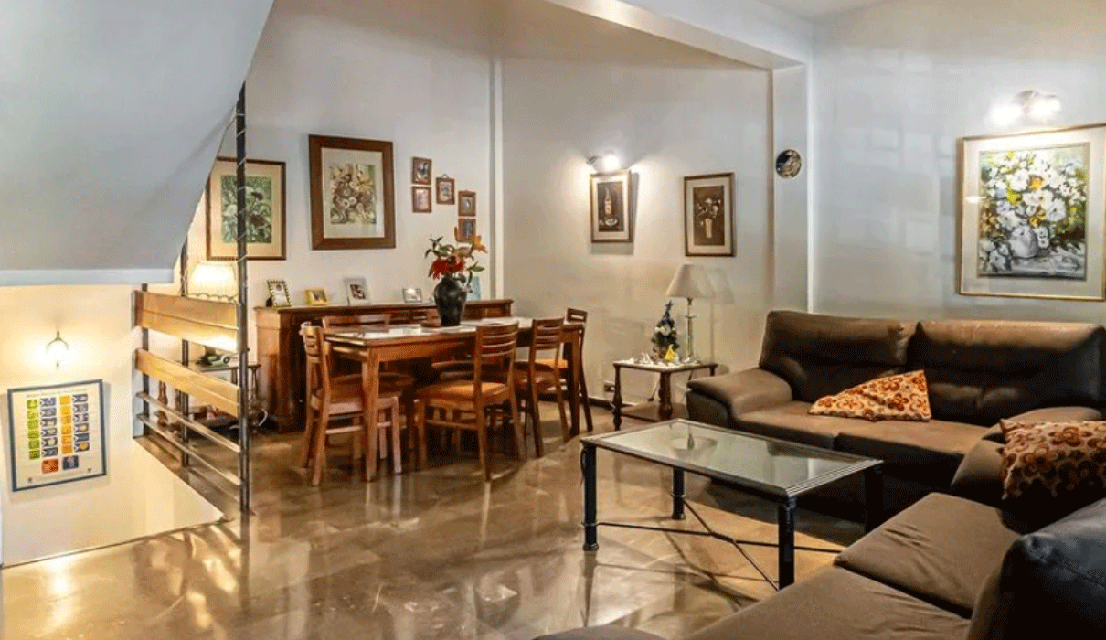 Departamento en Venta en el Barrio de Flores - Remax