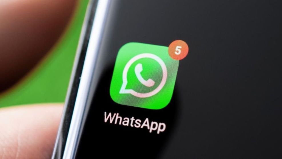 Los fraudes digitales crecen cada semana y el método es siempre el mismo: el robo de identidad a través del celular. Los estafadores perfeccionaron sus técnicas para engañar a cualquiera, utilizando excusas de la vida cotidiana para tomar el control total de las líneas telefónicas.